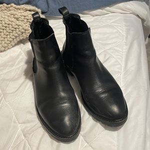 Steve Madden Chelsea Boots